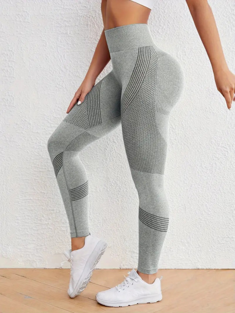 FlexCore – bezszwowe legginsy sportowe z wysokim stanem Szybkoschnące, rozciągliwe spodnie do jogi i fitnessu - jasnoszare FlexCore – bezszwowe legginsy sportowe z wysokim stanem Szybkoschnące, rozciągliwe spodnie do jogi i fitnessu - jasnoszare